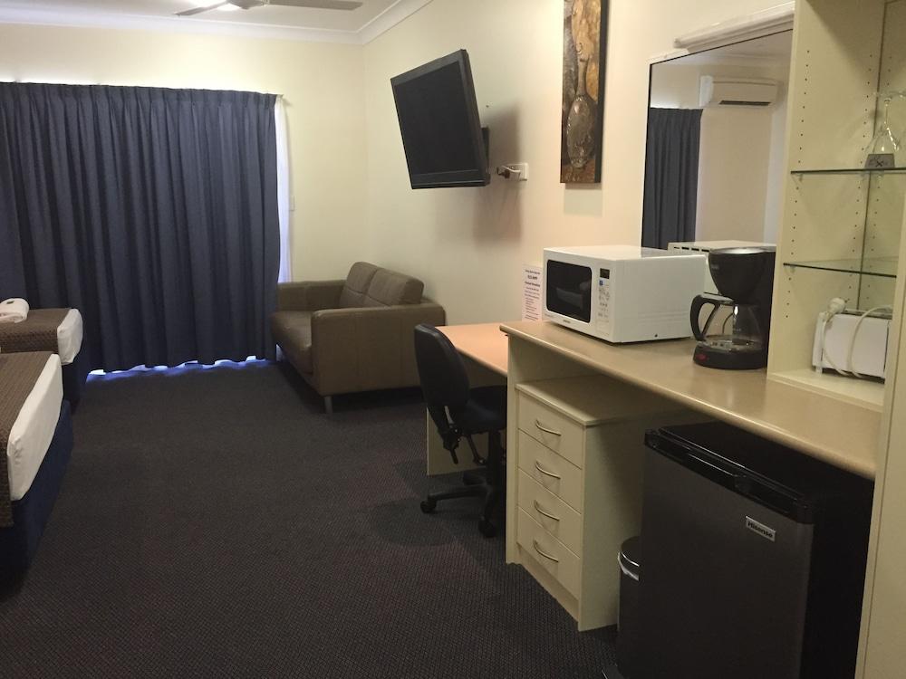 בואוון Bluewater Harbour Motel מראה חיצוני תמונה